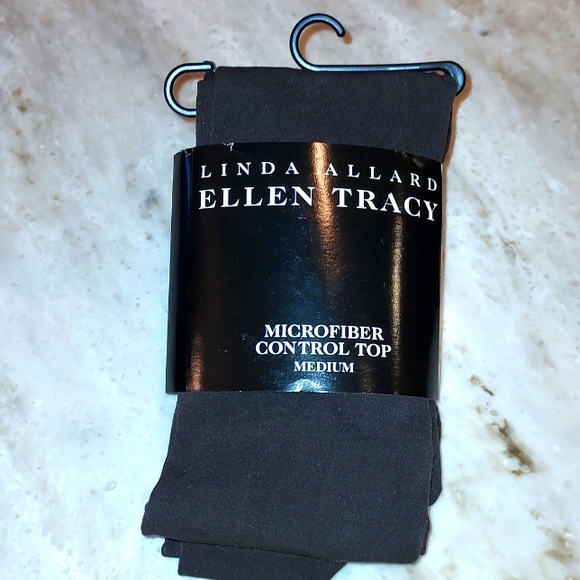 Ellen Tracy Accessories - Ellen Tracy Micrifiber Tights